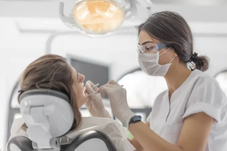 List of Dentist Schools in Canada